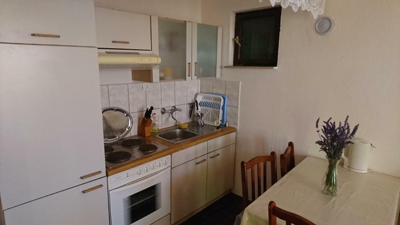 Apartmani Kocka Primosten Exterior photo